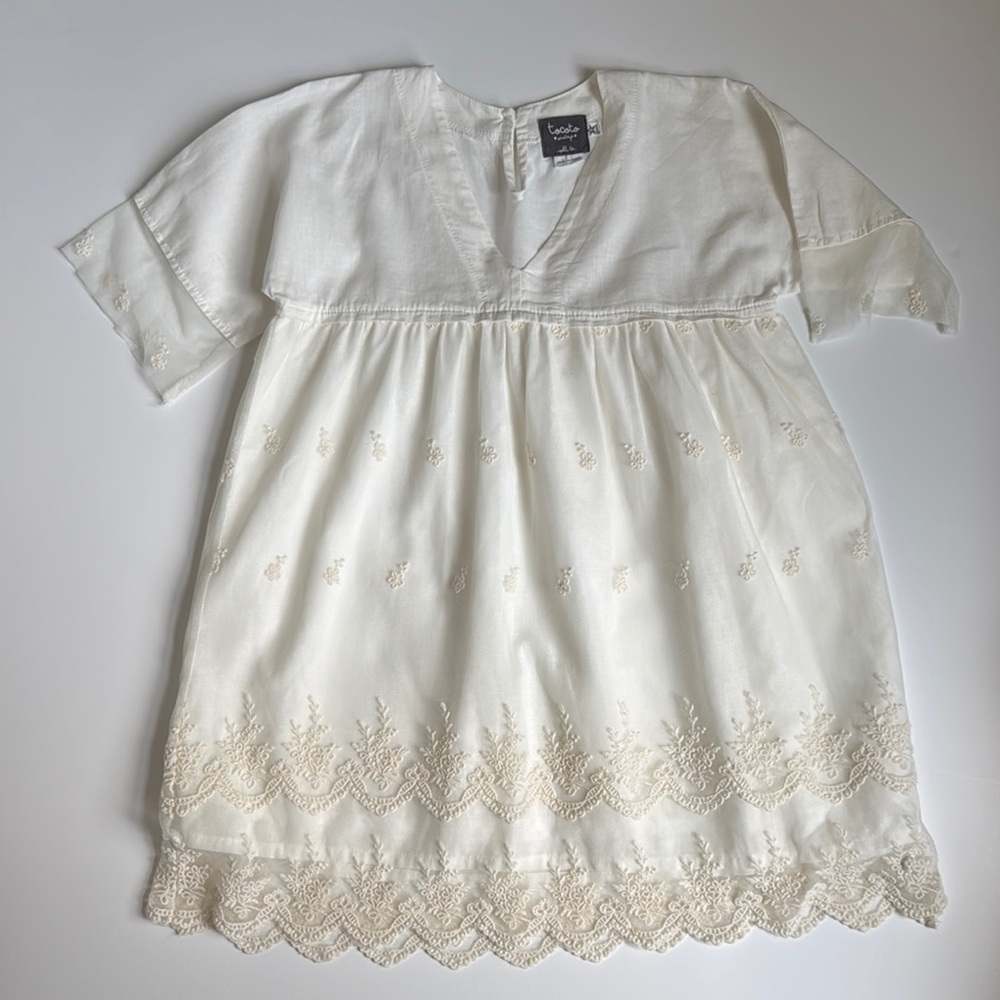 Tocoto Vintage Cream Dress  with Lace 4Y